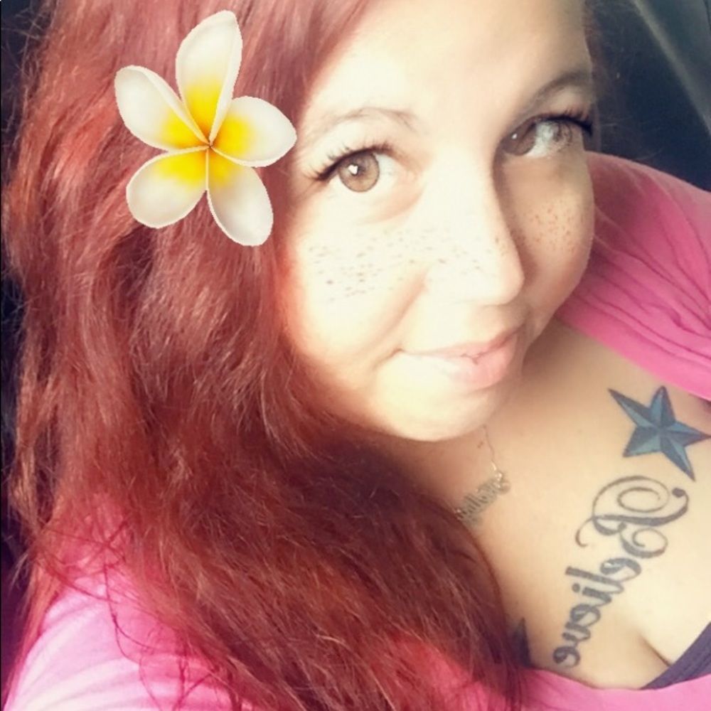 Meet your Posher, Kelly ann